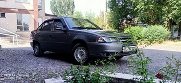 Daewoo Nexia: 2012 г., 1.6 л, Механика, Бензин, Седан