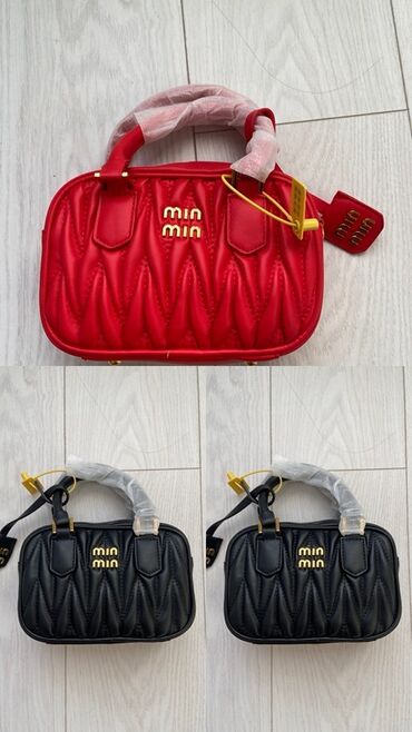 сумка miu miu: Женская сумка Miu Miu каждая сумка по отдельности стоит 1300 сом есть