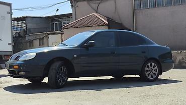 daewoo leganza: Daewoo Leganza: 2 l | 1998 il Sedan — 6