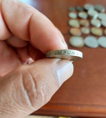 Əskinaslar: Kolleksiya üçün köhnə banknotlar dəsti Tərkib: - Azərbaycan Milli — 2