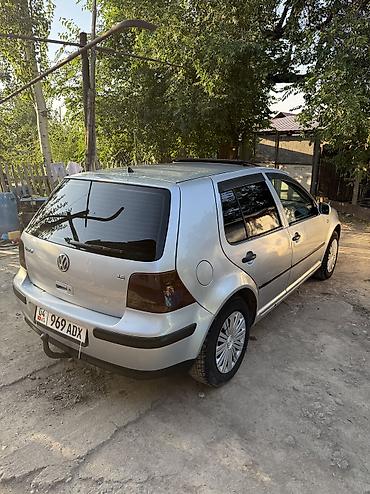 sprinter 4 4: Volkswagen Golf: 2002 г., 1.6 л, Автомат, Бензин — 5