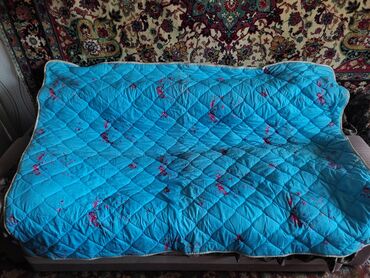 швея постельного белья: Одеяло 
в хорошем состоянии 
им не пользовались