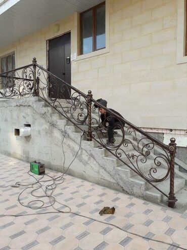 Обшивка лестниц: Ворота, Решетки для окон, Перила, Лестницы и многое другое — 14