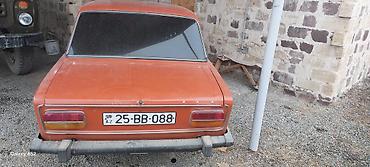 VAZ (LADA): VAZ 2103 sedan - Kuzov: 4 qapılı, narıncı rəng - Mühərrik — 10