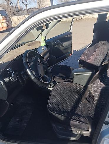 Volkswagen: Volkswagen Vento: 1997 г., 1.8 л, Механика, Седан — 8