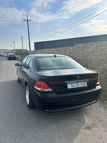 bmw e65: BMW 7 Series (E65) sedan - Kuzov: qara rəng, 4 qapı, geniş salon - — 3