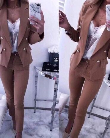 Kompleti: Komplet
S m l xl
3200 din — 4