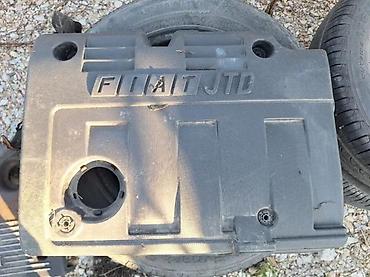 motore: FIAT STILO JTD POKLOPAC MOTORA | Ispravan poklopac bez ostecenja — 2