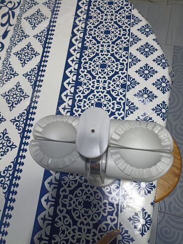 Другие товары для кухни: Помощница на кухне машинки для лепки вареников очень быстро и удобно — 3