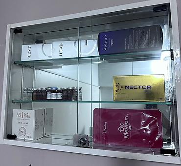 Salon, tibbi mebel dəsti: Gözəllik kabineti üçün komplekt avadanlıq və materiallar Tərkib: - — 1