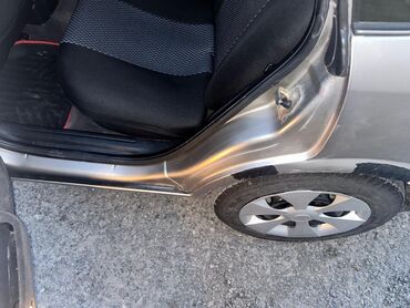 Opel: Opel Vectra: 2 l | 1996 il 231000 km Sedan — 6