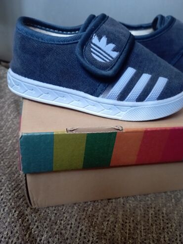 Uşaq ayaqqabıları: Uniseks, 20 — 7