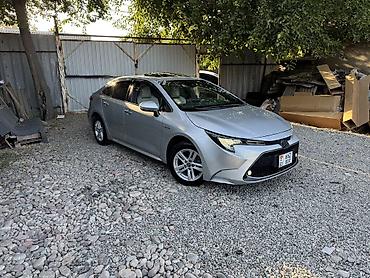 geely m: Toyota Levin: 2019 г., 1.8 л, Вариатор, Гибрид, Седан — 2