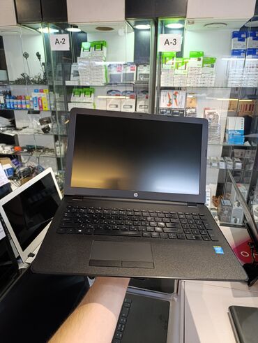 HP: İşlənmiş HP 15.6 ", Intel Core i3, 256 GB, Rayonlara çatdırılma, Ünvandan götürmə, Pulsuz çatdırılma