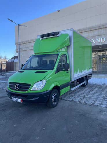 mercedes benz pullman: Легкий грузовик, Новый