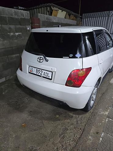 corolla 2004: Toyota Ist: 2003 г., Автомат, Бензин, Хэтчбэк — 4