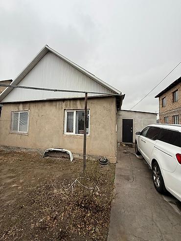 Продажа коттеджей и домов: Продается дом на первой линии в жил массиве Кара Жыгач по улице Дордой — 1