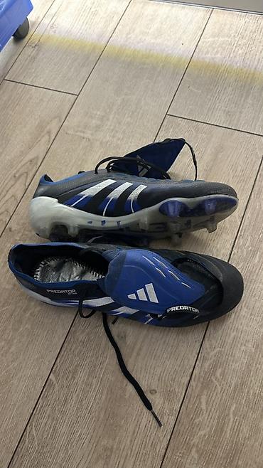 бутсы предаторы: Размер 42 Футбольные бутсы adidas Predator (серия Predator — 2