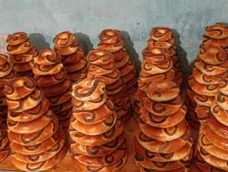 соус для шаурмы купить: Пирамида из лепёшек на заказ - Традиционные съедобные пирамиды из