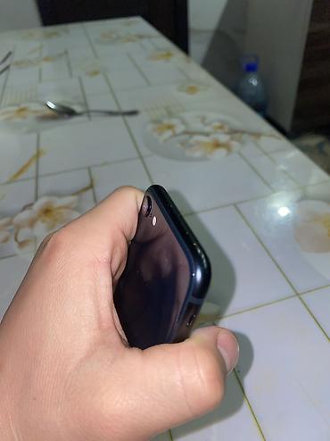 Apple iPhone: IPhone SE 2020, Черный — 5