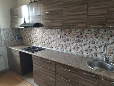 Asılqanlar: Metbex mebeli. 350azn. ölçü 3m. üzerinde moyka verilir. yaxsi