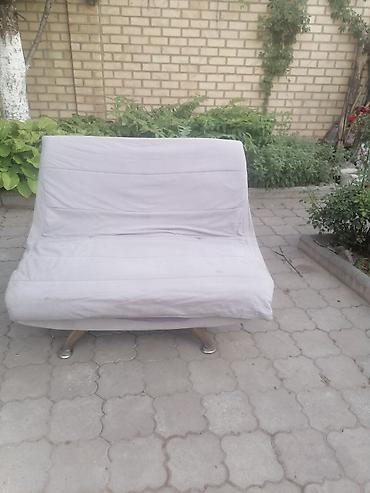 sofa: Прямой диван, Б/у — 4