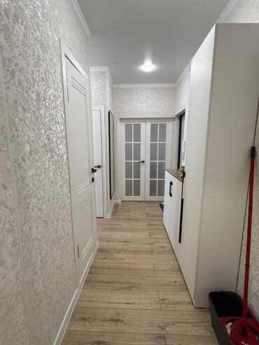 жер уйдон квартира берилет дордой: 2 комнаты, 60 м², Элитка, 9 этаж, Евроремонт