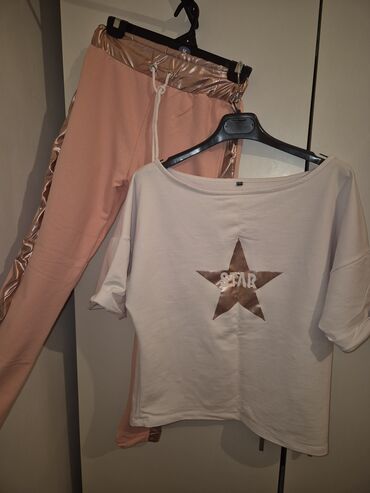 bershka kombinezoni: S (EU 36), color - peach