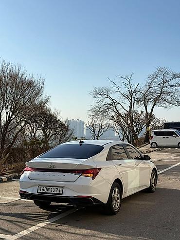 Продажа авто: Hyundai Avante: 2021 г., 1.6 л, Автомат, Бензин, Седан — 4