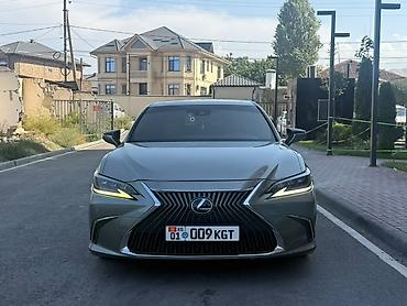 крышка багажника легаси: Lexus ES: 2019 г., 2.5 л, Вариатор, Гибрид, Седан — 1