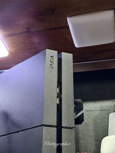 сколько стоит сони плейстейшен 4 в бишкеке: Ps4 pro 1tb Состояние 10/8 
Без Джойстиков гарантия есть