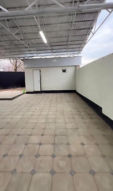 Продажа коттеджей и домов: 🏡 Продаётся дом в Новопавловке 📍 3-я улица от трассы 📐 Дом: 100 м² 🌿 — 2