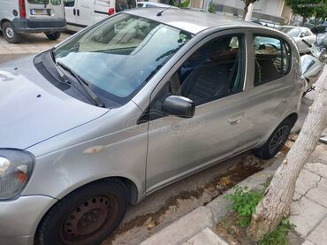 Toyota: Toyota Yaris: 1 l. | 2002 έ. Χάτσμπακ — 5
