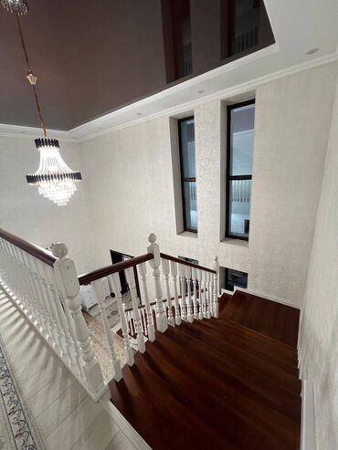 Долгосрочная аренда домов: 180 м², 5 комнат — 5