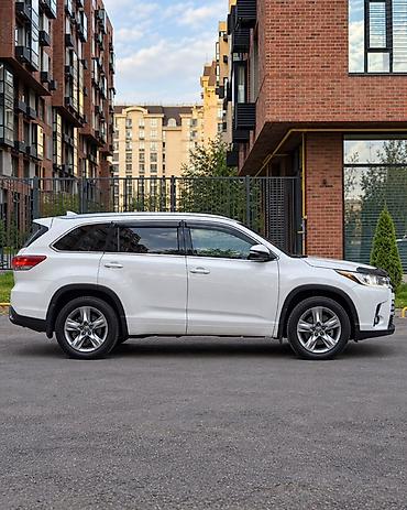 к3 2019: Toyota Highlander: 2017 г., 3.5 л, Автомат, Бензин, Кроссовер — 7
