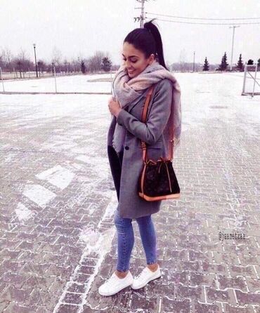 Kaputi: S m l 
3400 — 15