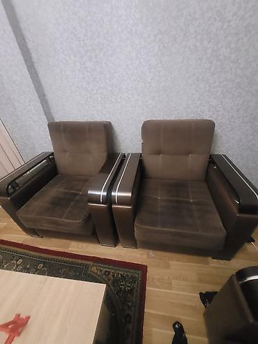 İşlənmiş, Divan, 2 kreslo, Bazalı, Açılan lalafo.az -da İşlənmiş, Divan, 2 kreslo, Bazalı, Açılan