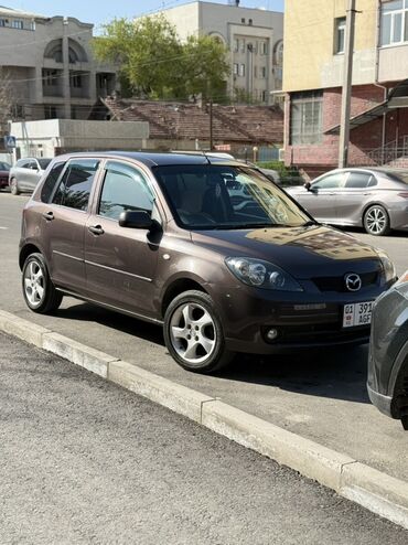 обмен машинами ключ в ключ: Mazda Demio: 2005 г., 1.5 л, Автомат, Бензин, Хетчбек