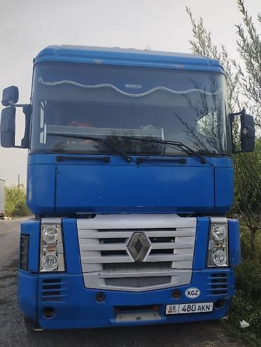 fit 3: Тягач, Renault, 2004 г., Шторный — 1
