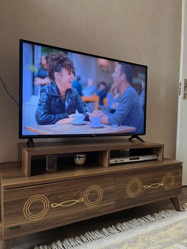 геймерские кресла баку: Saloglu tv altı ideal veziyetde mdf agir materyaldan
unv masazır