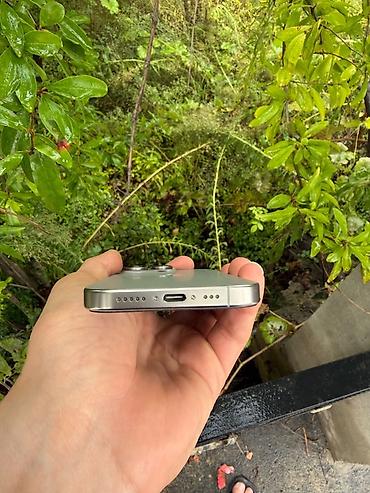 iphone satis: IPhone 16 Pro, 256 GB, Natural Titanium, Face ID — 5