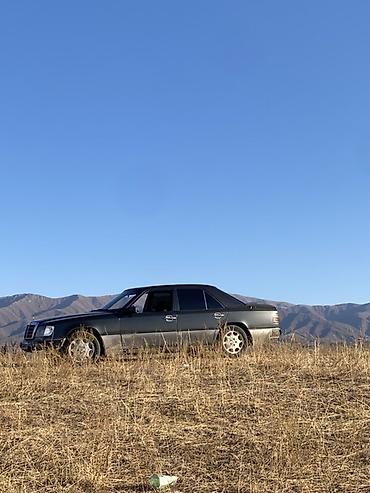Mercedes-Benz E-Class: 1991 г., 2.3 л, Механика, Бензин, Седан at lalafo.kg Mercedes-Benz E-Class: 1991 г., 2.3 л, Механика, Бензин, Седан