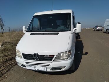 мерс 2 2 дизель: Белый грузовой фургон Mercedes-Benz Sprinter 208 CDI, подходящий для