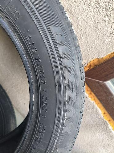 60: Бу зимние шины Bridgestone Blizzak VRX, комплект из 4 шт. - Размер — 5