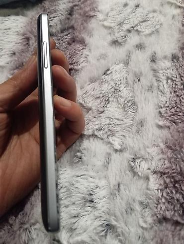 iphone 11 pro max dubai: Samsung 8 GB, rəng - Qara, İki sim kartlı — 2
