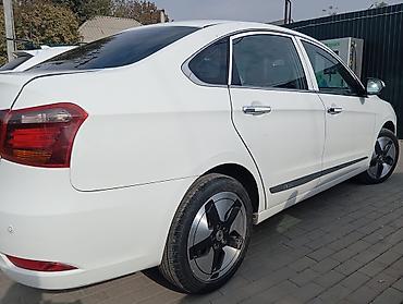 cdi 270: Dongfeng Aeolus E70: 2022 г., 2 л, Автомат, Электромобиль, Седан — 5