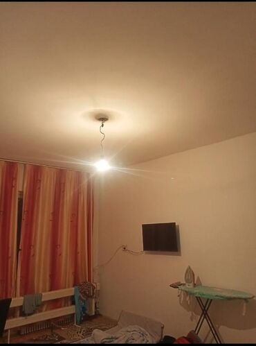 1 комнатная квартира бишкек купить в Кыргызстан | Посуточная аренда квартир: 1 комната, 35 м², 105 серия, 7 этаж, Центральное отопление
