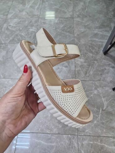 sandale eboja zlatnaza jos informacija pisite inbox: Sandals, 38