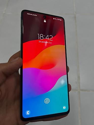 Smartfon – tam ekranlı, ön kameranın mərkəzdə yerləşdiyi “punch‑hole” lalafo.az -da Smartfon – tam ekranlı, ön kameranın mərkəzdə yerləşdiyi “punch‑hole”