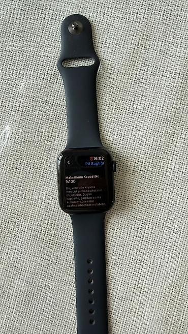 apple vach: Apple watch (SE 44mm) space gray Ideal veziyyetde 100% pil Karobkasi — 5